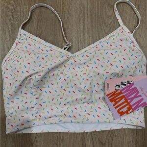 Kortni jeane S sprinkle v crop